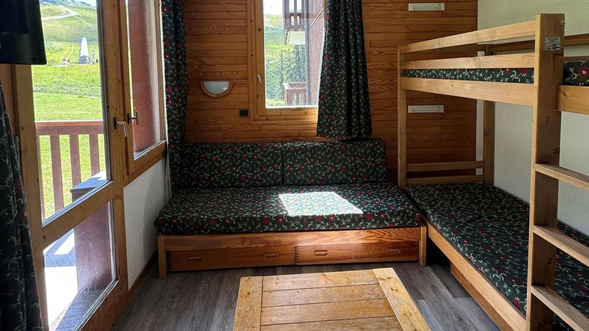 Studio Confortable Avec Acces Direct Aux Pistes, Animaux Admis Et Wifi Gratuit - Fr-1-181-2169 La Plagne-Tarentaise Apartment